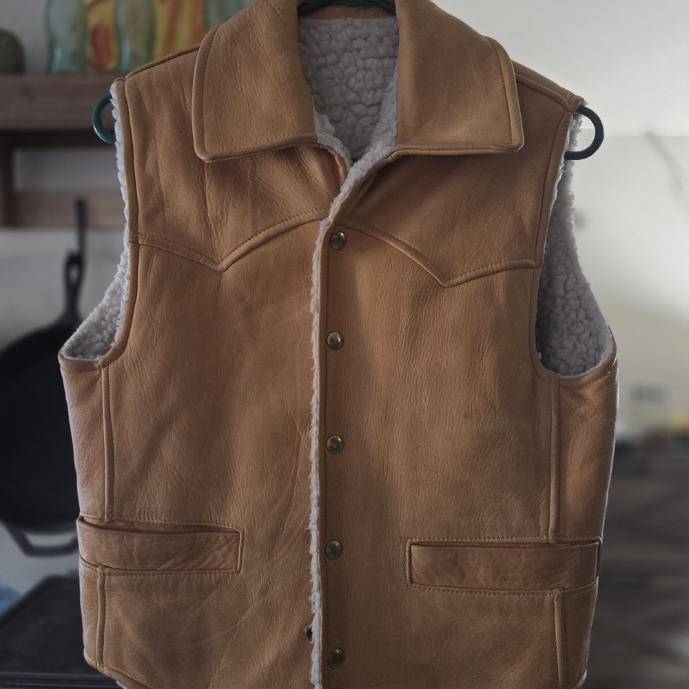 Men's Shearling Lined Leather Vest
